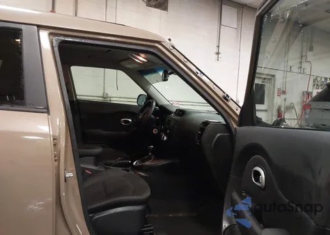 2016 Kia Soul z USA, uszkodzony, nr VIN KNDJN2A20G7304206